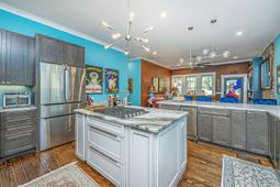 117 Fishburne Street photo 4