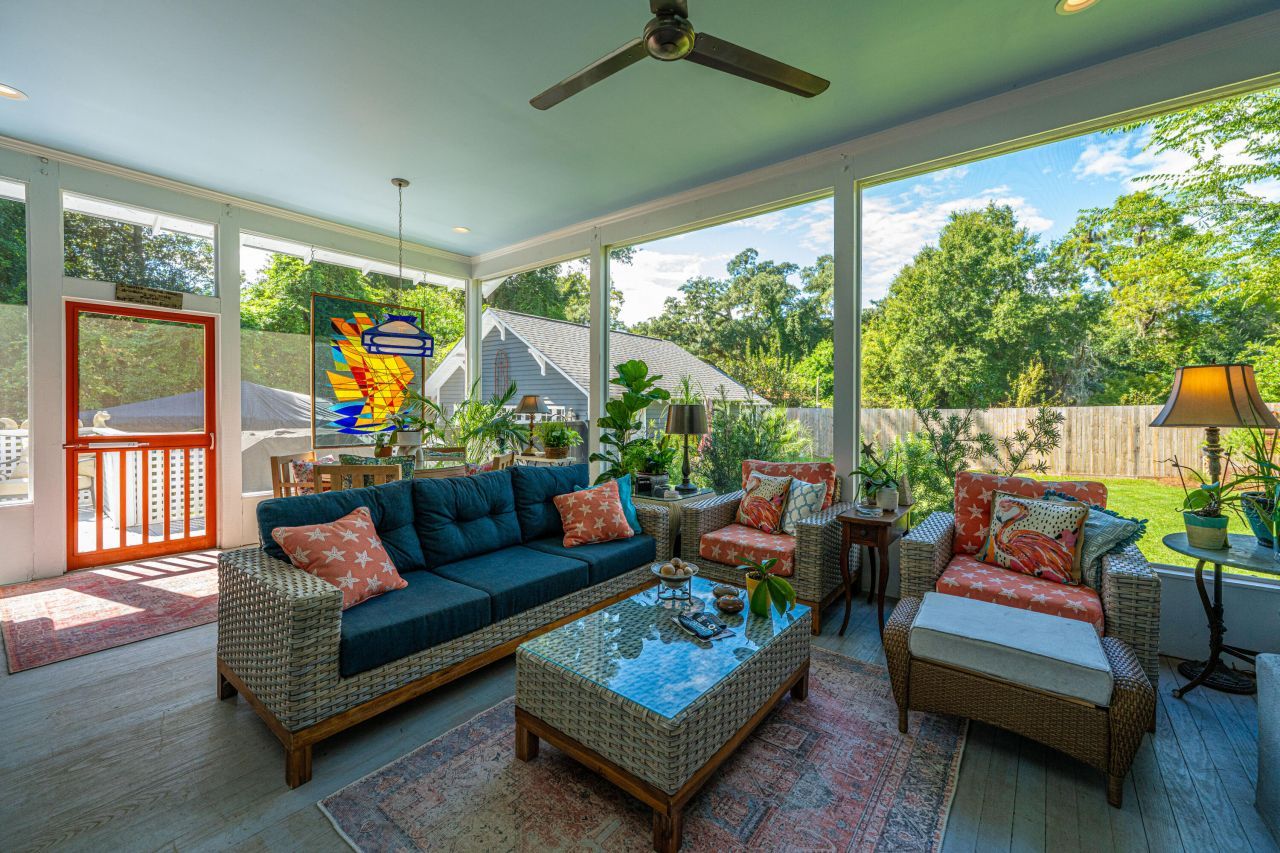 117 Fishburne Street Photo 50