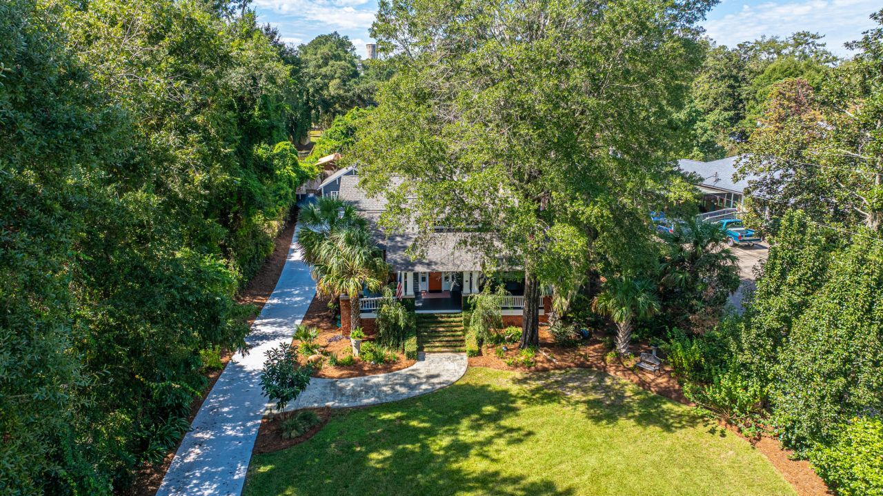 117 Fishburne Street Photo 66