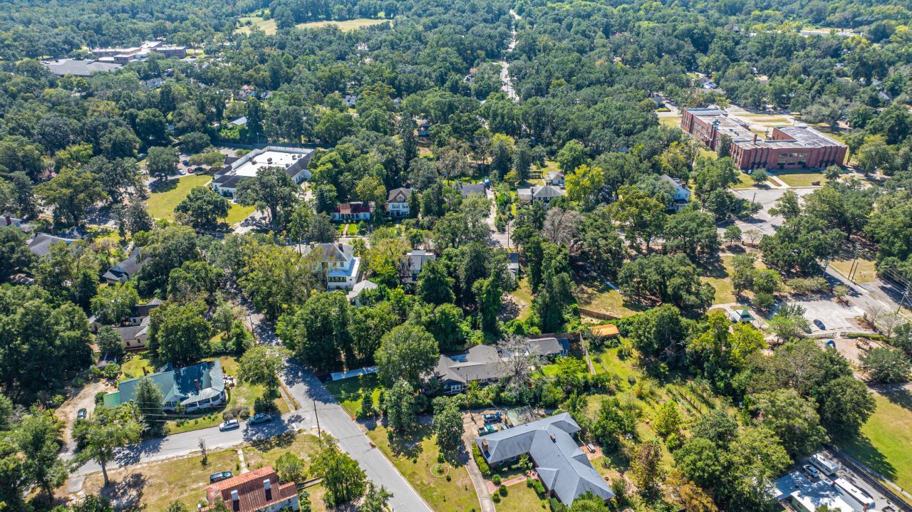 117 Fishburne Street Photo 74