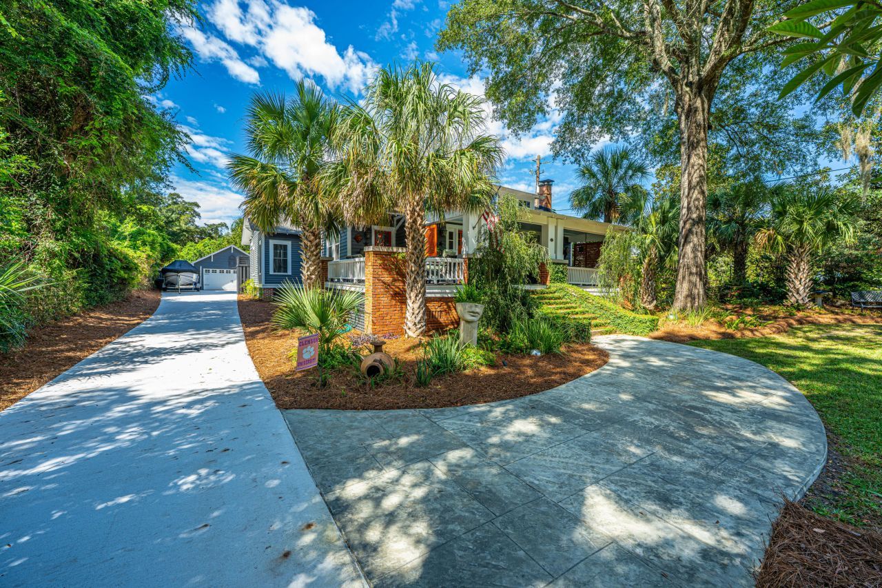 117 Fishburne Street Photo 9