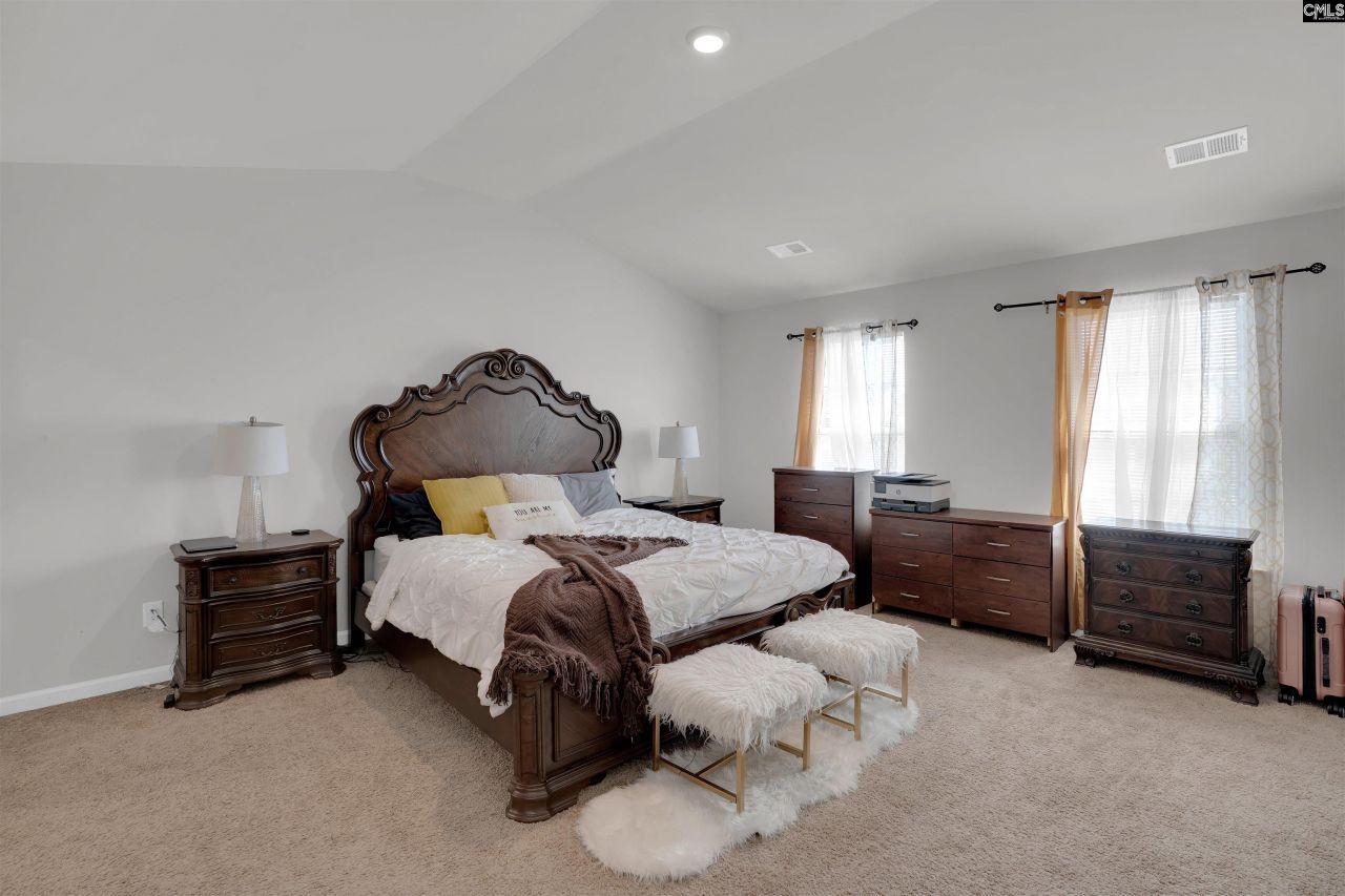 453 Tulip Way Photo 15