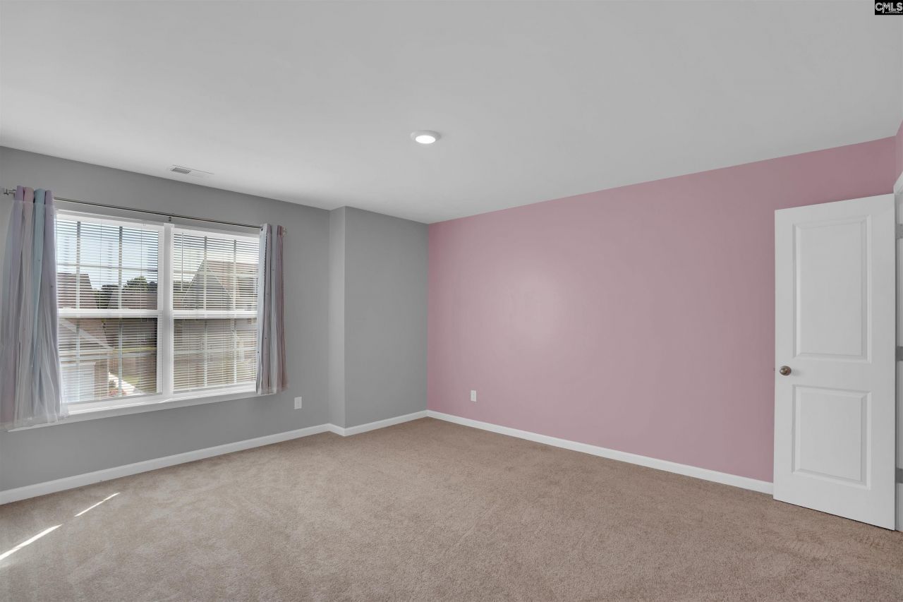 453 Tulip Way Photo 21