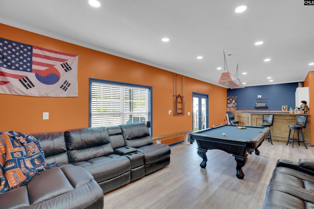 453 Tulip Way Photo 24