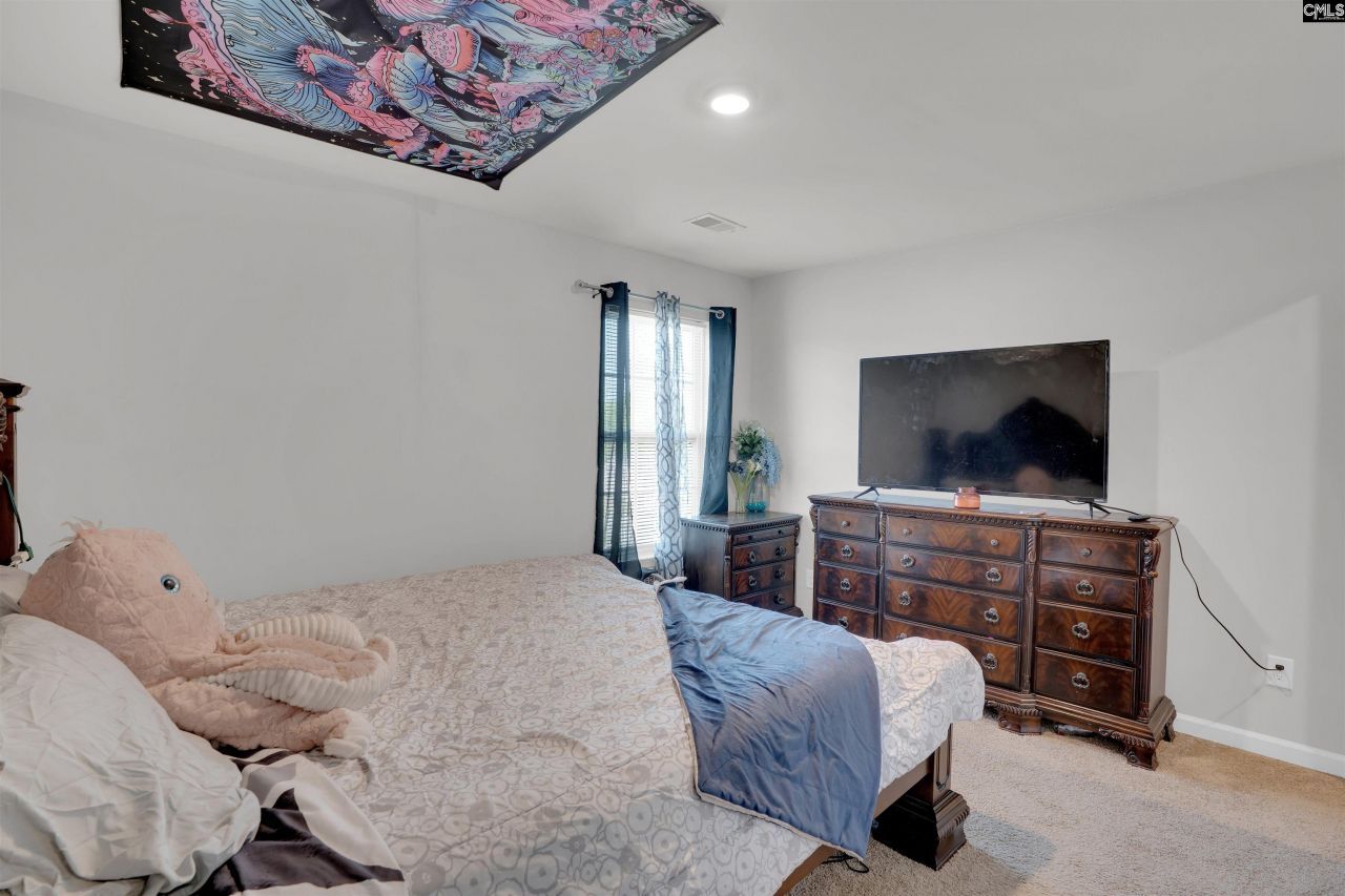 453 Tulip Way Photo 27