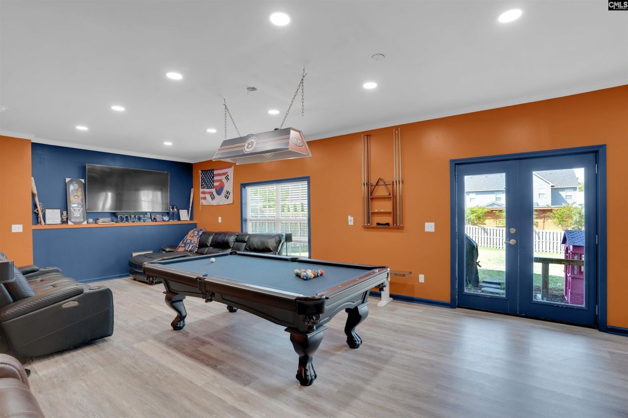 453 Tulip Way Photo 33