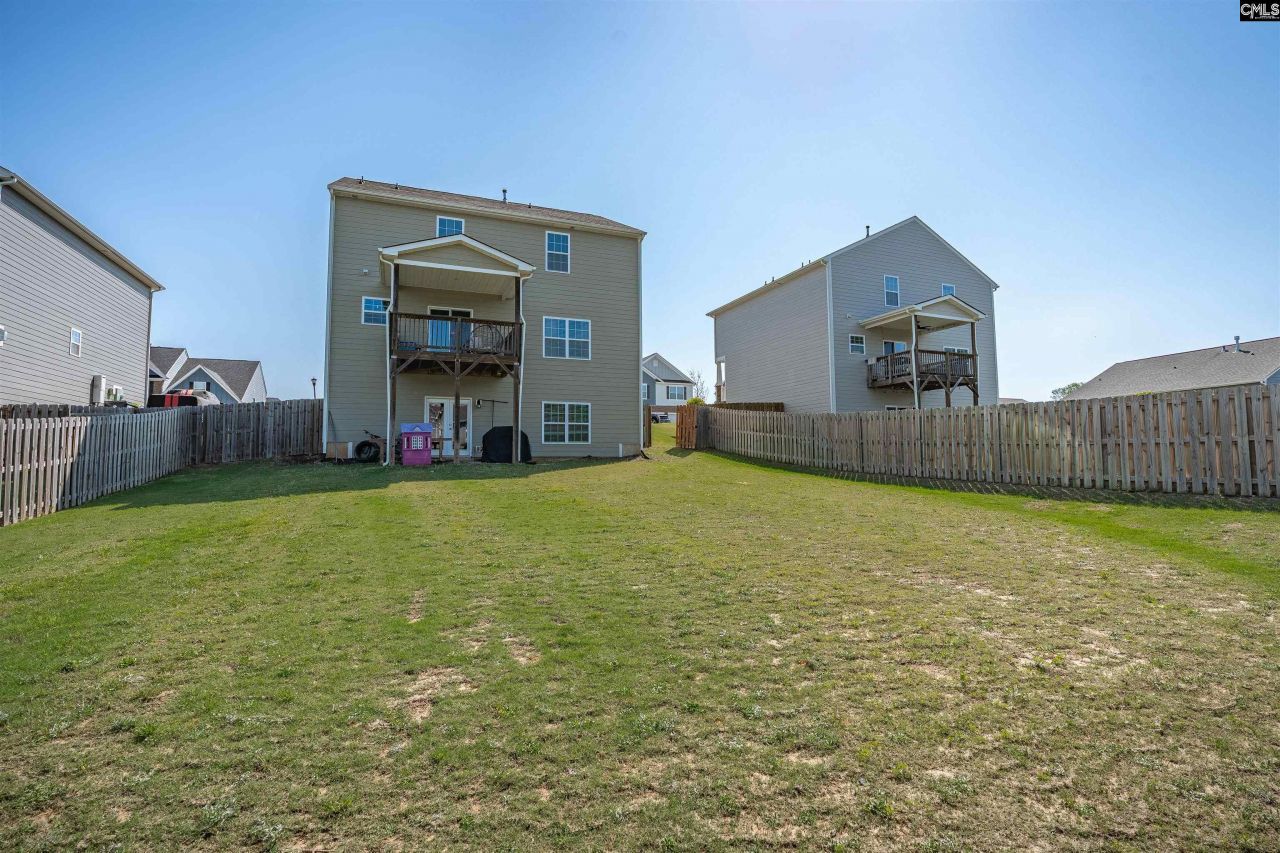 453 Tulip Way Photo 37