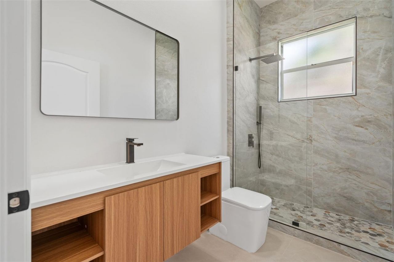 629 Sawgrass Bridge Road, Venice, FL 34292 Photo