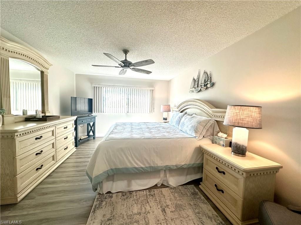555 Park Shore Dr, Unit B-311, Naples, FL 34103 Photo