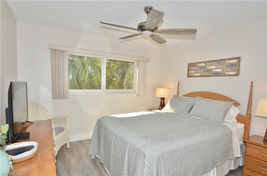 555 Park Shore Dr, Unit B-311, Naples, FL 34103 Photo