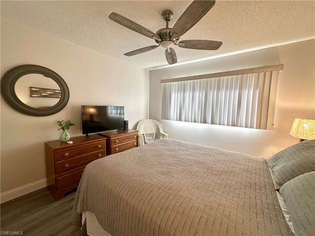 555 Park Shore Dr, Unit B-311, Naples, FL 34103 Photo