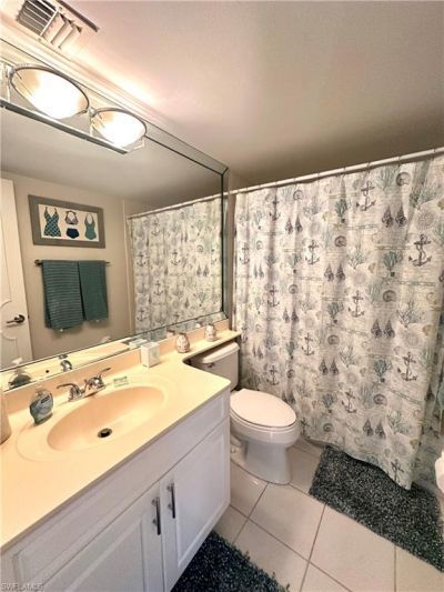 555 Park Shore Dr, Unit B-311, Naples, FL 34103 Photo