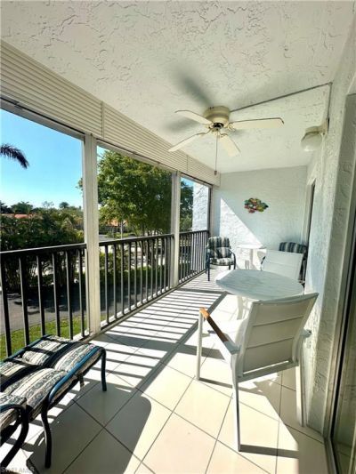 555 Park Shore Dr, Unit B-311, Naples, FL 34103 Photo