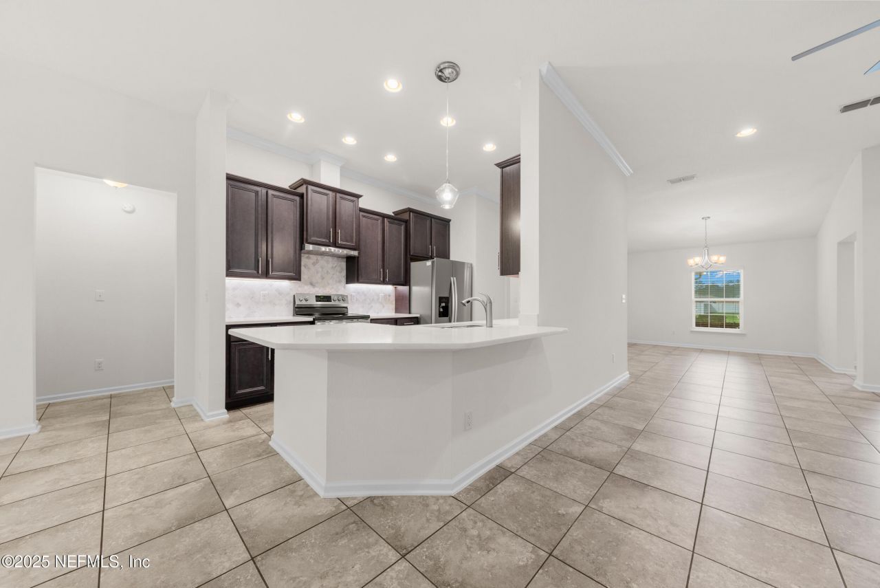 11597 Pacey's Pond Circle Circle, Jacksonville, FL 32222 Photo