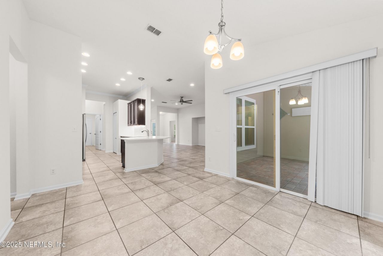 11597 Pacey's Pond Circle Circle, Jacksonville, FL 32222 Photo