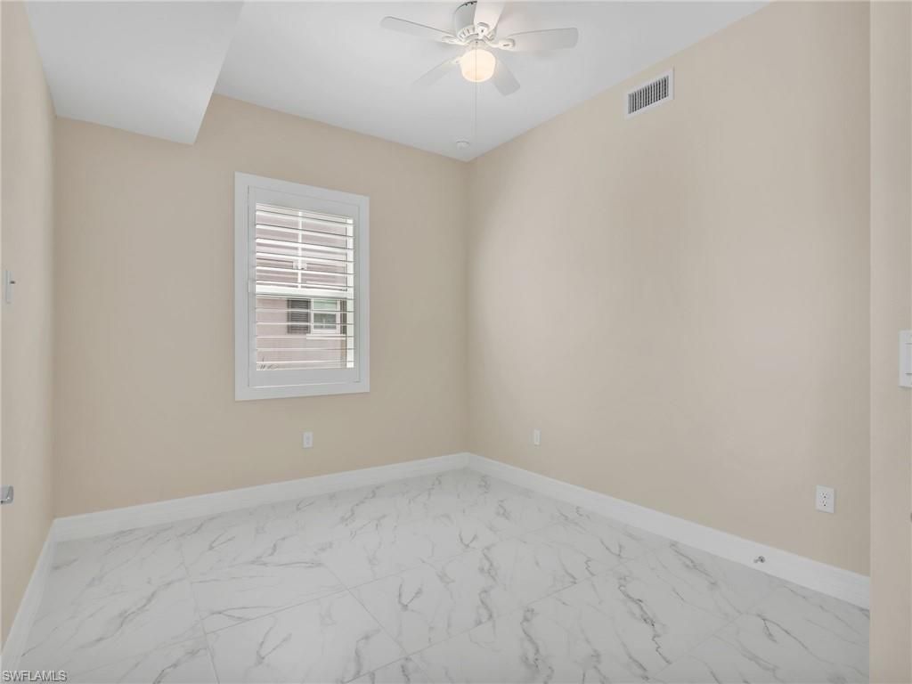257 Indies Dr E, Unit 102, Naples, FL 34114 Photo