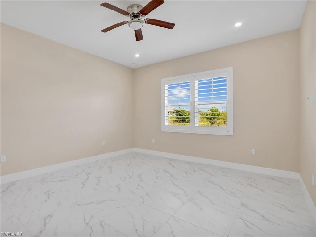 257 Indies Dr E, Unit 102, Naples, FL 34114 Photo