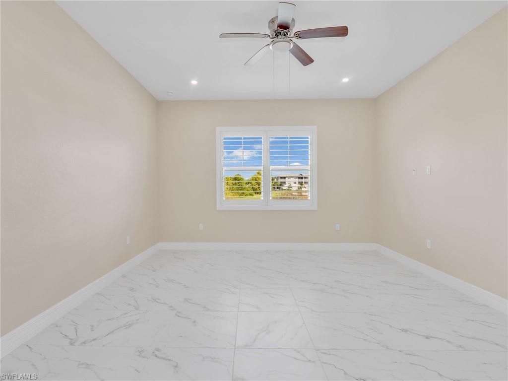 257 Indies Dr E, Unit 102, Naples, FL 34114 Photo