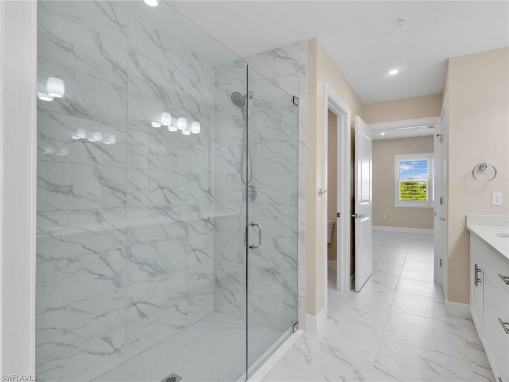 257 Indies Dr E, Unit 102, Naples, FL 34114 Photo