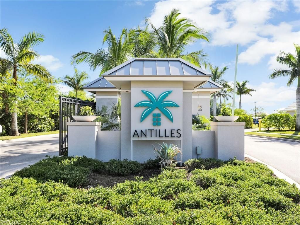257 Indies Dr E, Unit 102, Naples, FL 34114 Photo