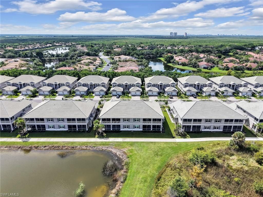 257 Indies Dr E, Unit 102, Naples, FL 34114 Photo