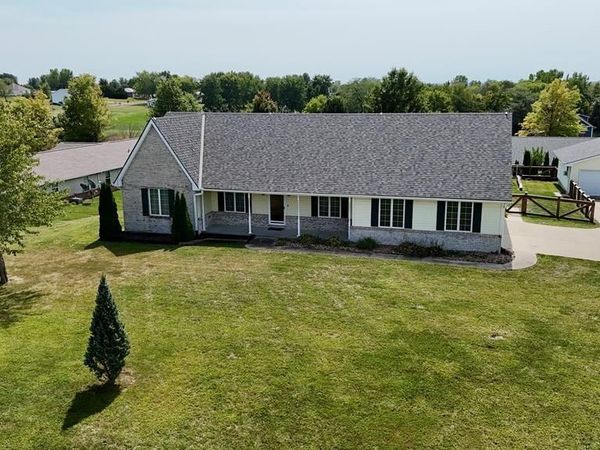 100 Meadows Lane, Pattonsburg, MO 64670