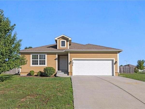 31956 W 172nd Street, Gardner, KS 66030