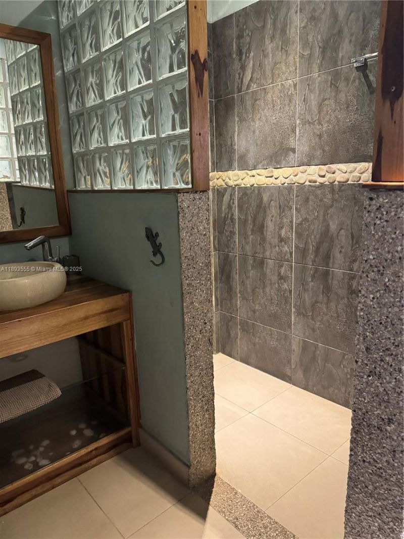 Please Call For Address, Miami, FL 33196 Photo