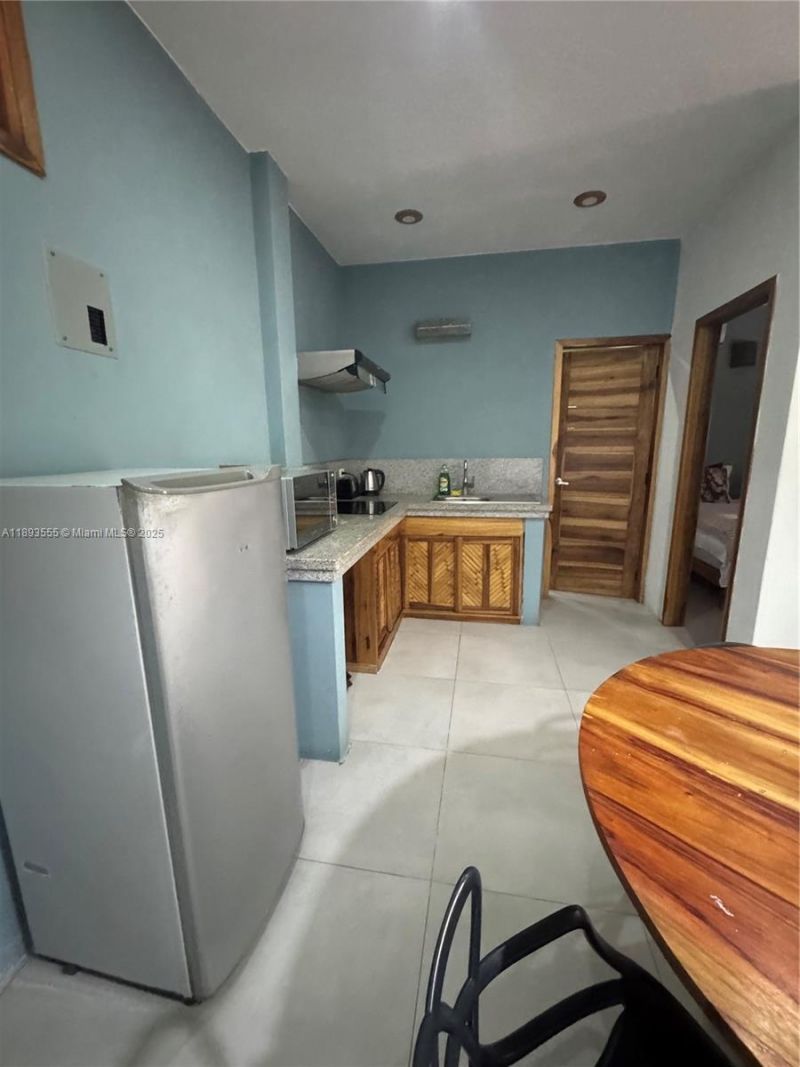 Please Call For Address, Miami, FL 33196 Photo