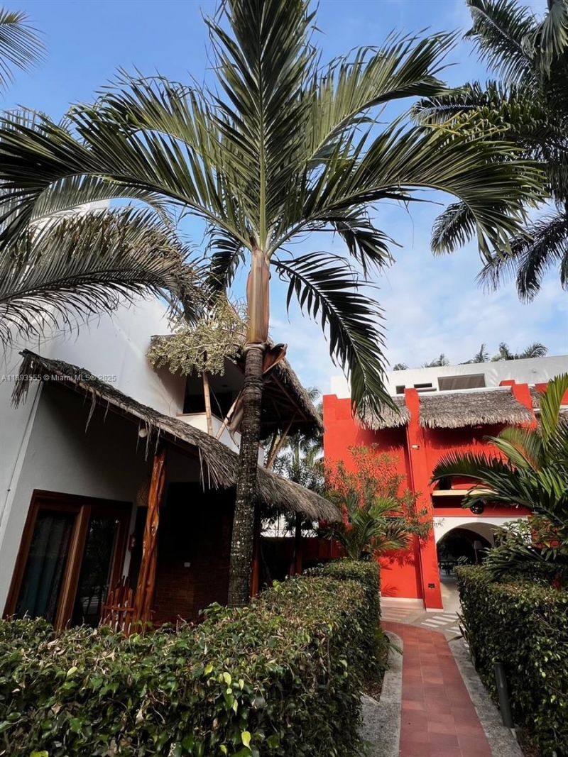 Please Call For Address, Miami, FL 33196 Photo