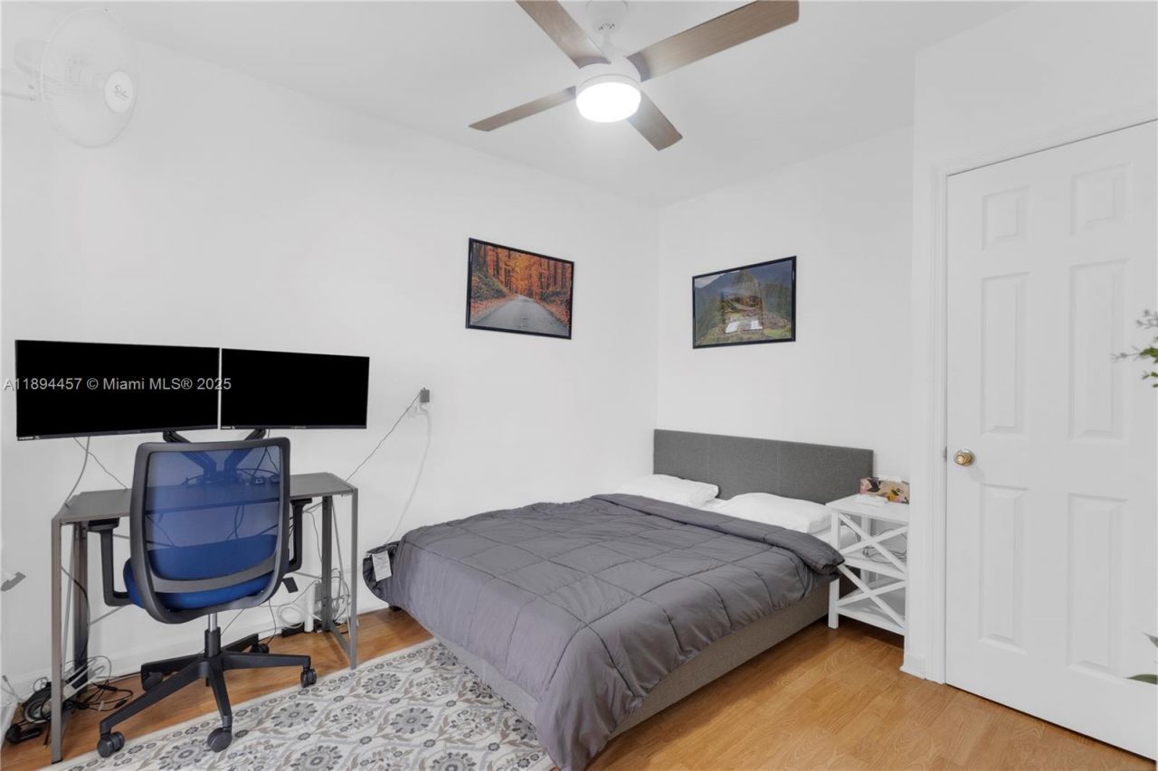 1027 S Euclid Ave, Unit 12, Miami Beach, FL 33139 Photo