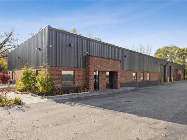 1717 Oak Drive, McHenry, IL 60050