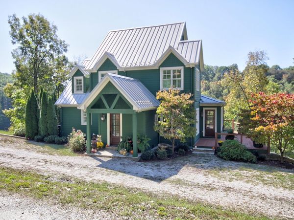 420 Alan Lewis Road, East Bernstadt, KY 40729