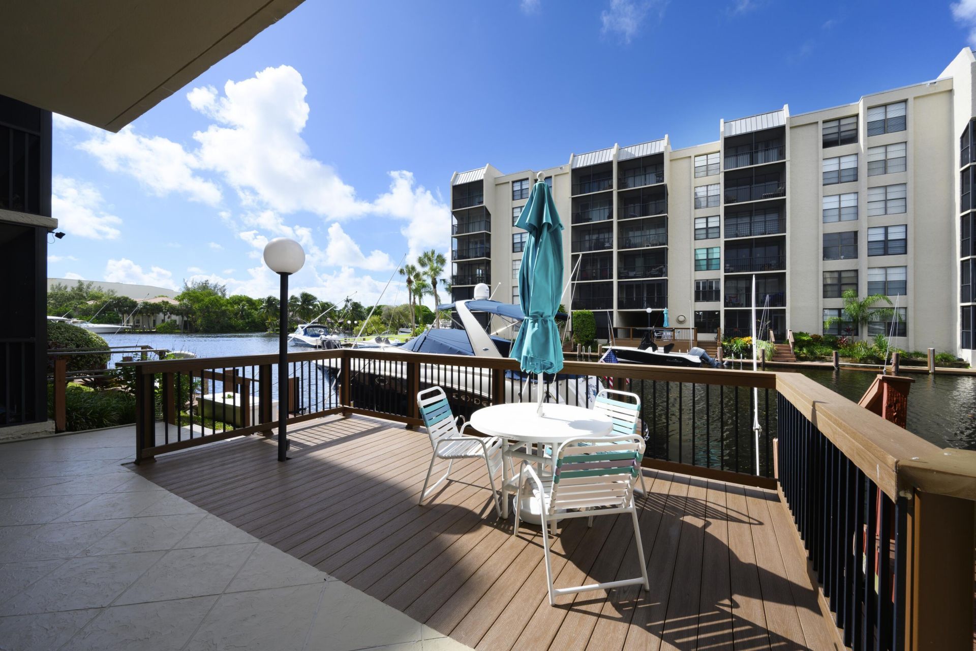 8 Royal Palm Way, Unit 2050, Boca Raton, FL 33432 Photo