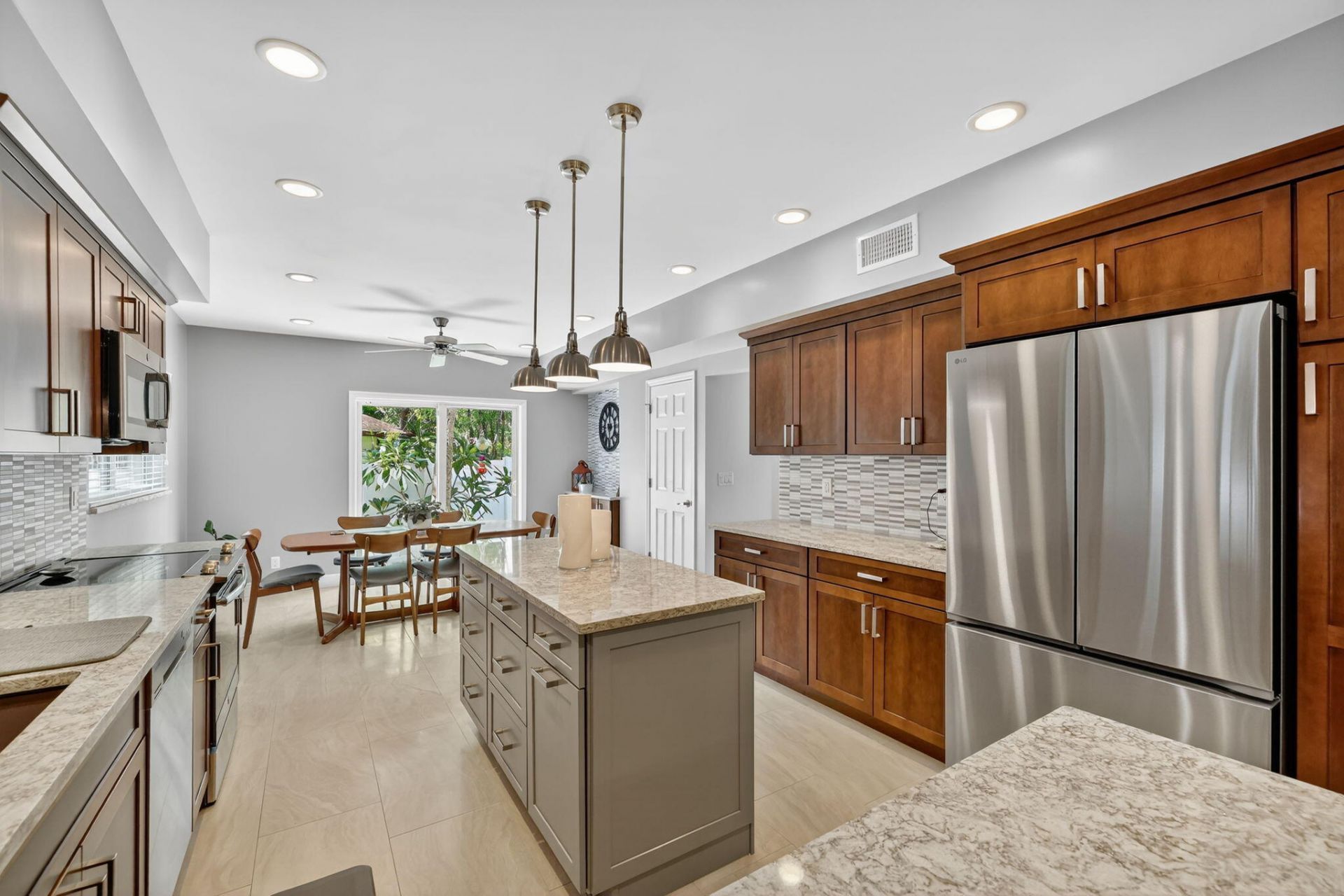 80 SE Saint Lucie Boulevard, Stuart, FL 34996 Photo