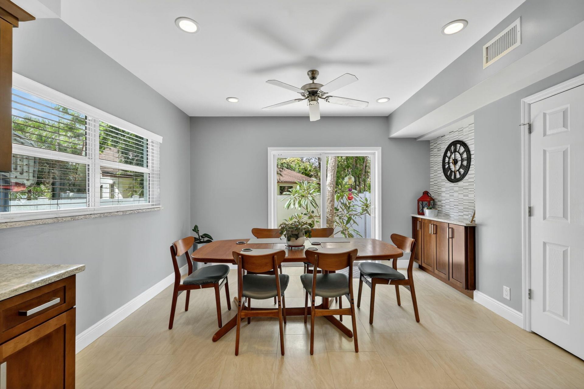 80 SE Saint Lucie Boulevard, Stuart, FL 34996 Photo