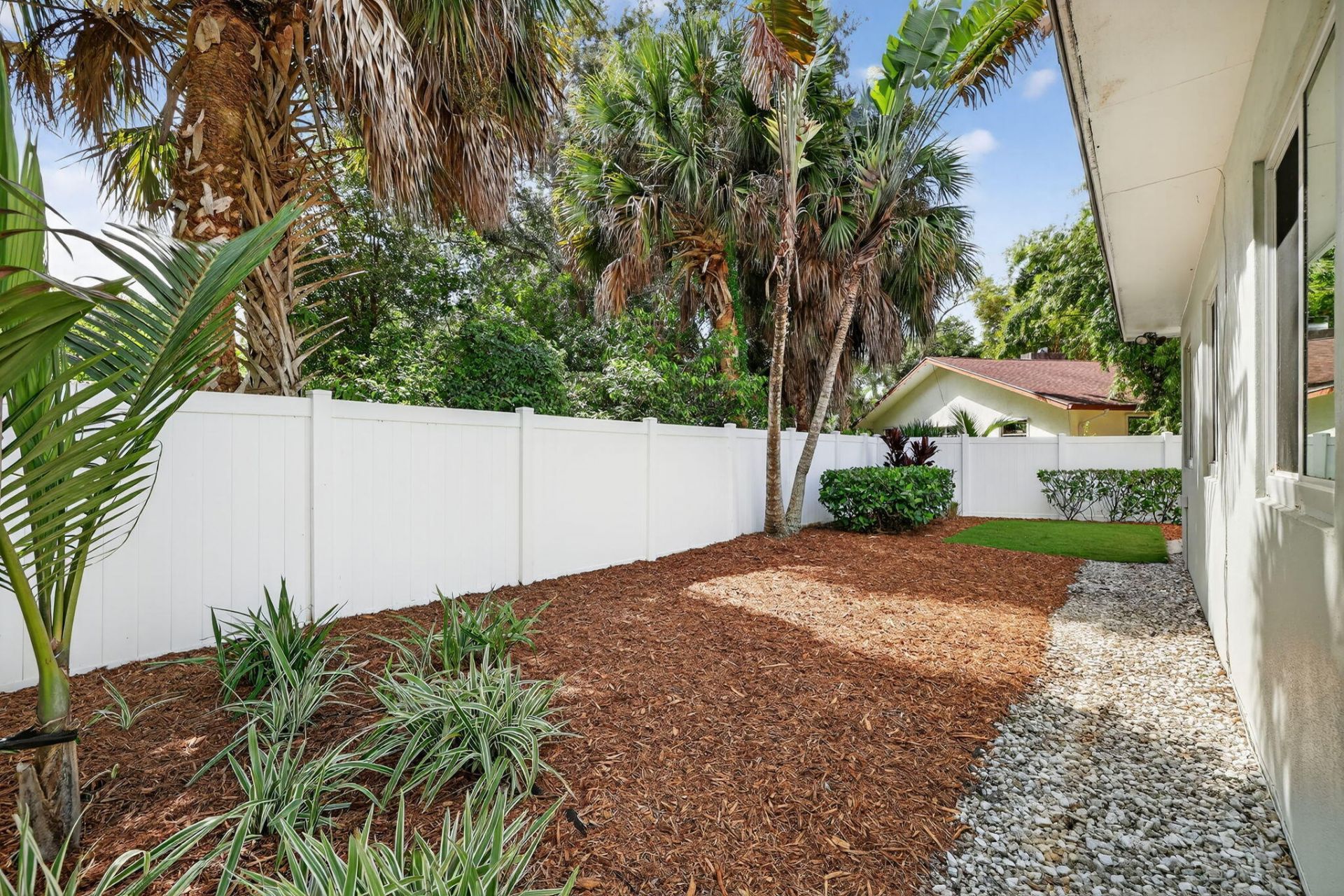 80 SE Saint Lucie Boulevard, Stuart, FL 34996 Photo