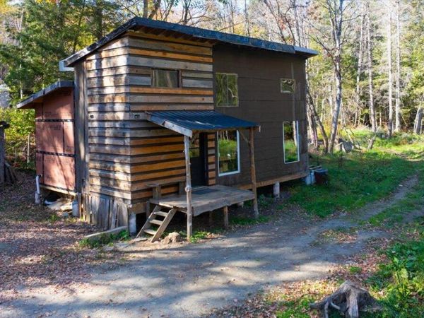 463 Clover Mill Road, Farmington, ME 04938