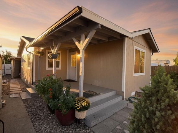 2700 Falcon Street, Unit SPC 38, White City, OR 97503
