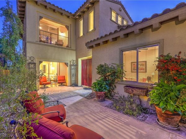 79 Rezzonico Drive, Henderson, NV 89011