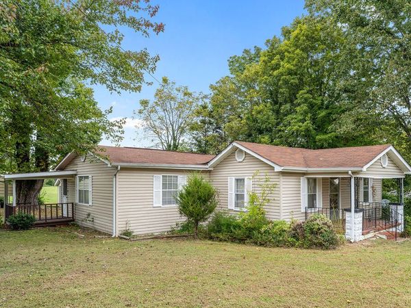136 Summit Street, Rossville, GA 30741