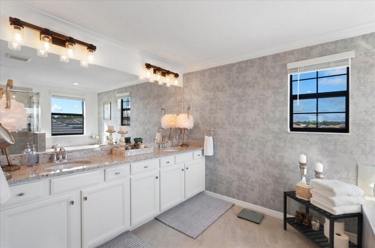 6523 Clairborne Lane, Bradenton, FL 34211 Photo