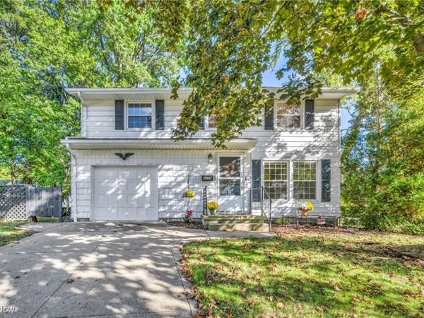3119 Meier Place, Cuyahoga Falls, OH 44221