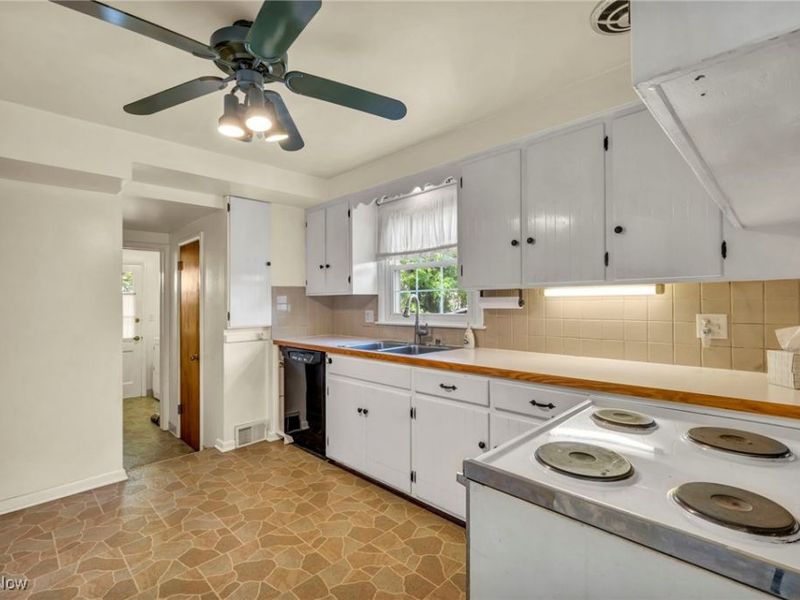 3119 Meier Place, Cuyahoga Falls, OH 44221 Photo 5