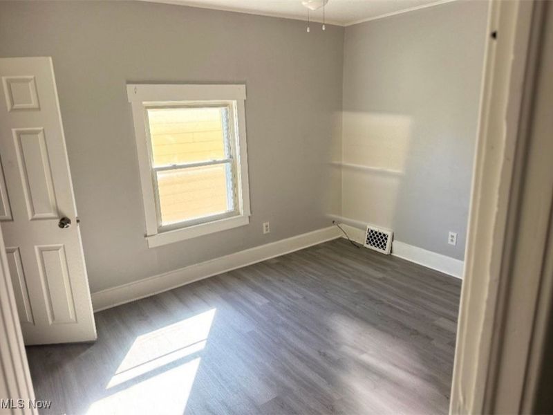 1017 Washington Avenue, Lorain, OH 44052 Photo 10