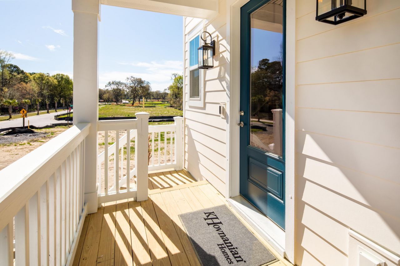 2336 Minifarm Way Photo 4