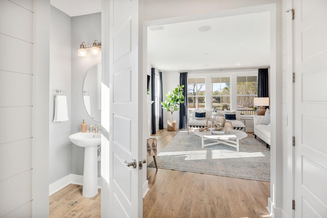 2336 Minifarm Way Photo 8