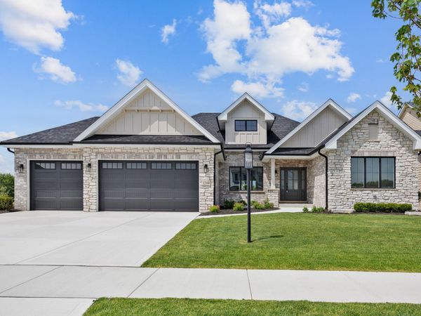 12984 Spirea Avenue, St. John, IN 46373
