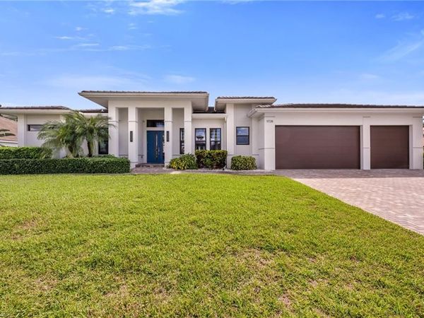 11728 Lady Anne CIR, CAPE CORAL, FL 33991