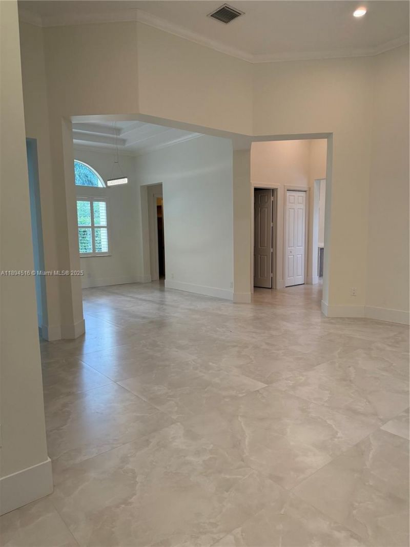 2273 Phoenix Ave, Davie, FL 33324 Photo